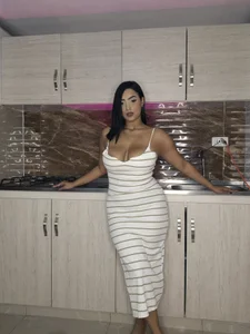 SaharQamar Piel morena Foto 3