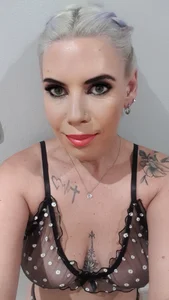 Juicy_Lucy Public صورة واحدة|Juicy_Lucy Public صورتان|Juicy_Lucy Public  صور|Juicy_Lucy Public  صورة