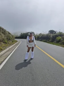 Karina_Mendoza give me a ♥️ if you like our adventure photos Foto