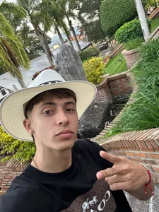 AlessandroDybalaのMedallo <3の 8枚の写真