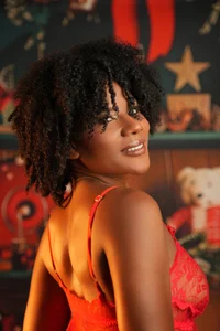 Afro_Luna: Winter Temptation in White Heels ( 6 фото)