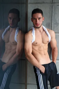 axel_toneLights, skin and attitude图片