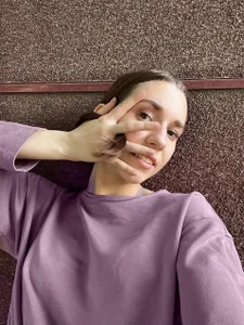 PetraHambelton Gilded Desire ✨ Pic