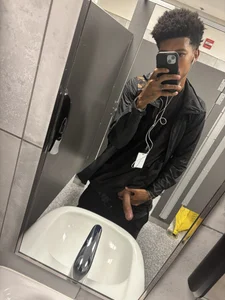 BigPrettyDick777 Public Foto 9