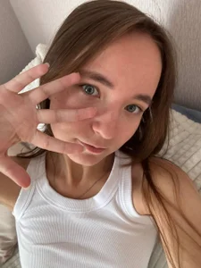 GraceBrawn そ 𓊈 Without glasses 𓊉 ℘ Pic 2