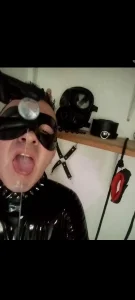 Alan38XXX Latex and cum addict Immagine 
