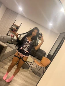 darly_ross Public Pic