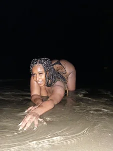 Brunna-Brownn Public Pic 5