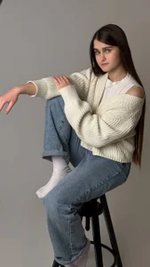 Veta_cutE little gentle and professional photo Gambar 2