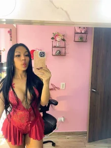 Evaebonny14 Sexy Eva in red ❤️🔥  2 снимка