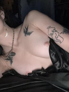Cryptkittys XXX nøgenfoto 2