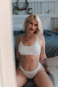 Nancyfancyy blondie4 Pic 4