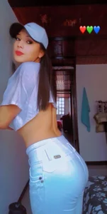 sarithaesquivelPublic Bild 4