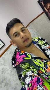 David_Blass HANDSOME MAN টি ছবি