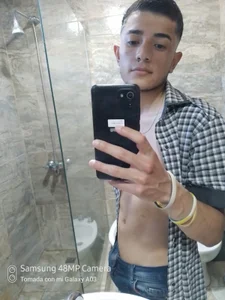 Thick_Cock: My Horny Body ( 3 фото)