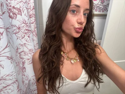 rileysmitheree Public Pic 6