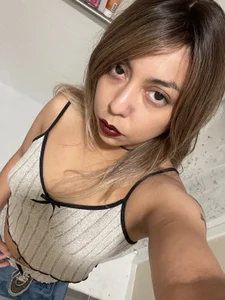 AperolBunny Public Pic 2