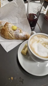 Eva_Lastar Vacanze romane Poză 3