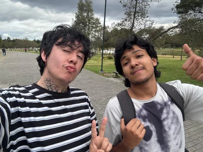 Public de Latin_love_bl  4 Imagens