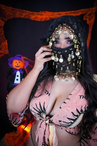 Isis_Osman halloween Pic 6