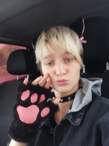 KagamiTayga Public Pic 9