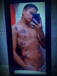 Damian_Garciaa Public  5টি ছবি