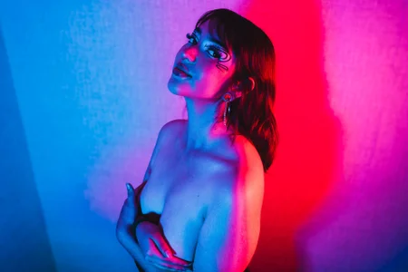 LilithBluum 🔥 Unforgettable Curves Billede 3
