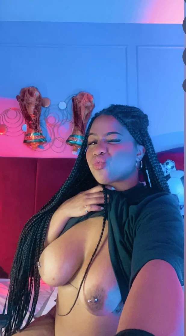 Sofi_Fox_ 熱門圖片 3725