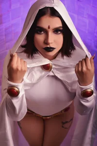 sensualkatttのRAVEN COSPLAYの 3枚の写真