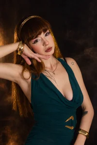 Zdjęcia Adetta Golden Shadow:  3