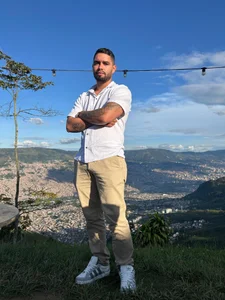 matteosantosExplore with me图片 2