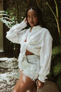 Hotter than the breeze 🔥🌴 de DakotaWangi  2 Imagens