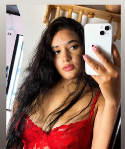 Public de Laila_linpcor  3 Imagens