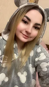 YourSwetiwGirl Public Pic 4