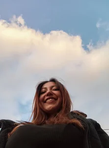 Katy__Burning Public Immagine  5