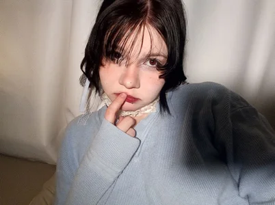 MellyBloomy Public slika 5