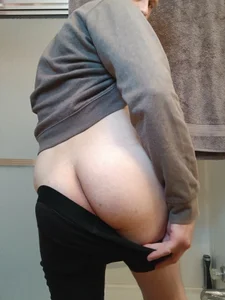 sexy4you04 Public Pic 3