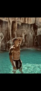 Master_Lukas Public  6টি ছবি