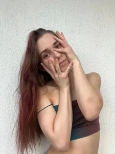 PetraHambelton Forbidden Glow 🖤 Pic 5