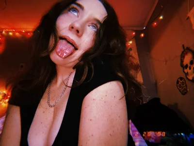 Public de goddessmissmia  4 photos