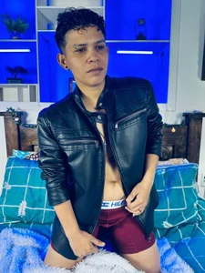 lesbian_Leslie_y_Alizon ALLISON TOMBOY Pic 5