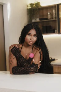 Milan_ebony new sexy photos ♥ Pic 3