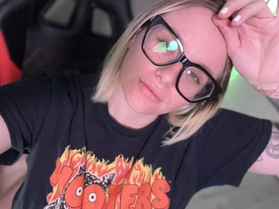 MAXXXTV Public Foto 3