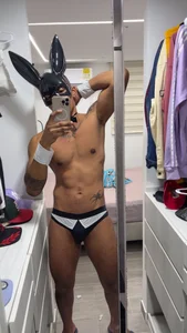 TROYWESLY-のHalloweenの 3枚の写真