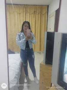 alexaGomez07 HAUSE Pic