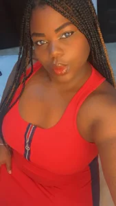 ebonny_suggarmommy1 horny rn my room Foto