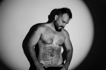 Black and Withe 😏 de SbasTone_Muscle  4 photos