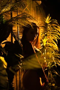 Di_na_Bell photo in tropical shower Pic 7