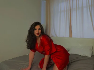 VivienRoss_ Public Pic 2
