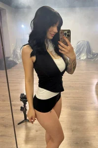 LindaWarners Public Foto 4